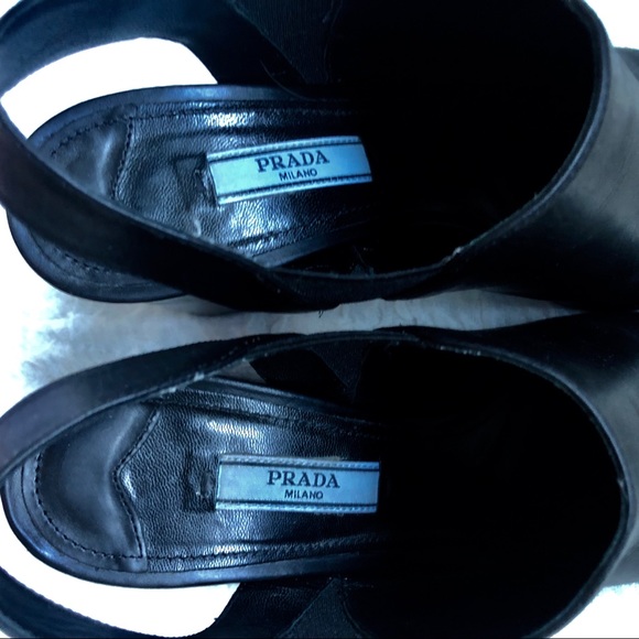 💯 PRADA Black Leather Open Toe Heels Size 8.5 - Picture 5 of 8